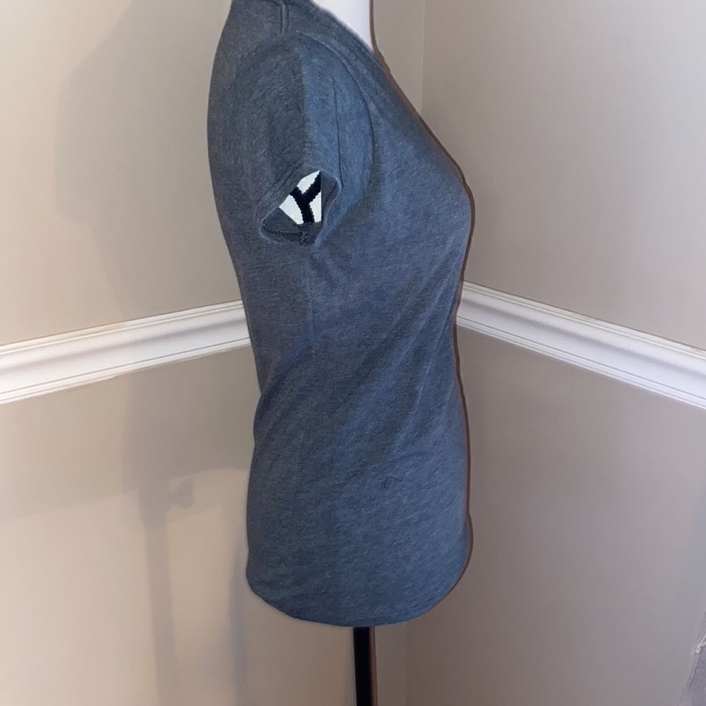 Gildan Gray Basic Tee - Picture 2 of 4